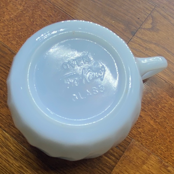 rare fire king oven ware blue Delphite swirl creamer - Picture 4 of 6